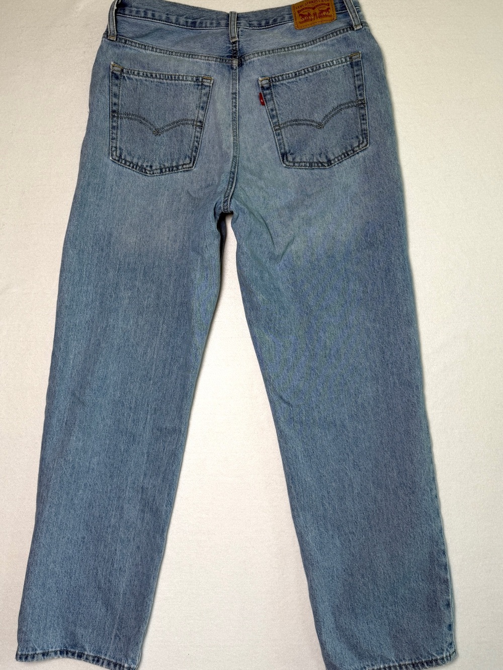 Levi's Women's '94 Baggy Jeans Visible Mended Sashiko Denim Light Wash 31x29 - Picture 5 of 15